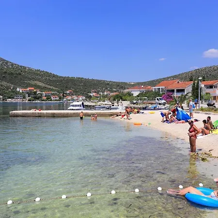 公寓 By The Sea Poljica, Trogir - 5199 玛里纳