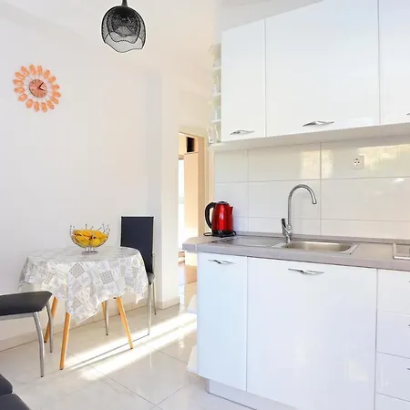Apartments By The Sea Poljica, Trogir - 5199 Marina